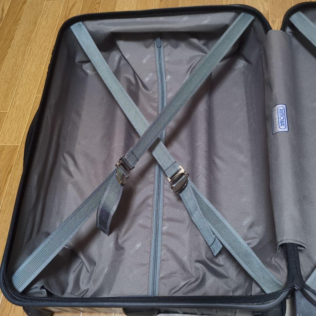 RIMOWA 機内持込　二輪スーツケース　ブラック