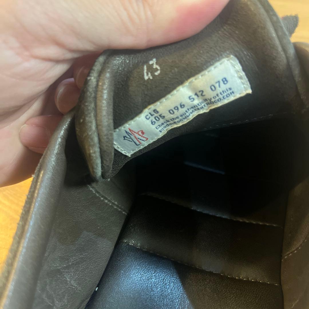 MONCLER ブラウン　スニーカー　スエード　綺麗です♪