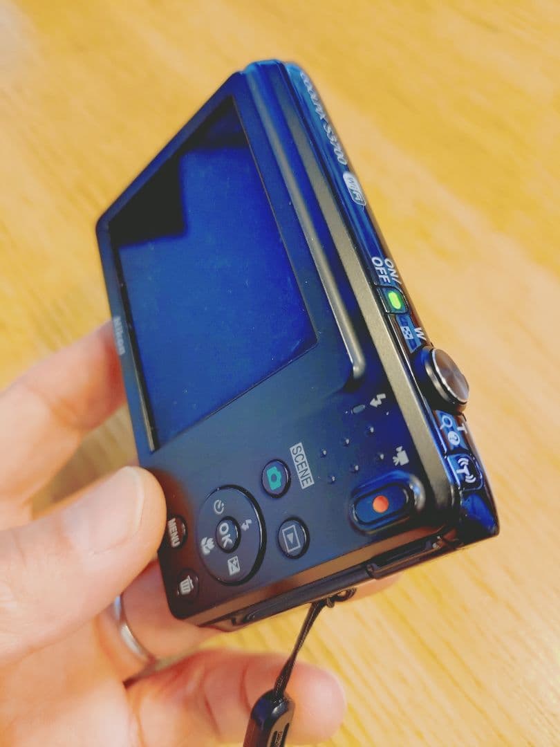 m*n様 Nikon COOLPIX S3700 コンパクトデジタルカメラ