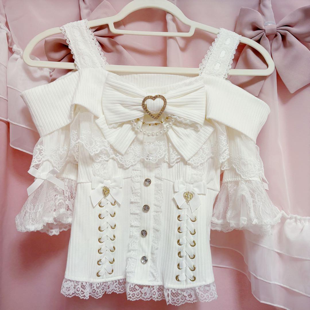 美品♡リズリサ♡サイドリボンリブカットトップス♡ピンク♡