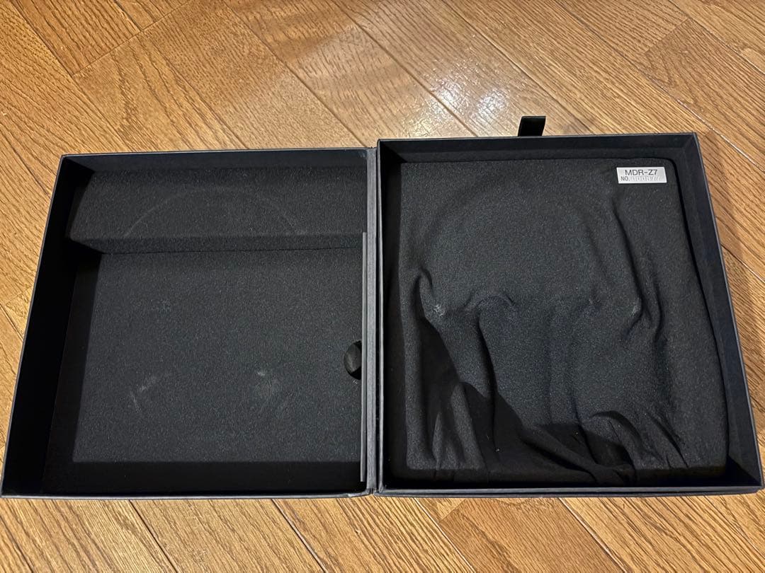 【美品】SONY MDR-Z7 ステレオヘッドホン【ハイレゾ対応】