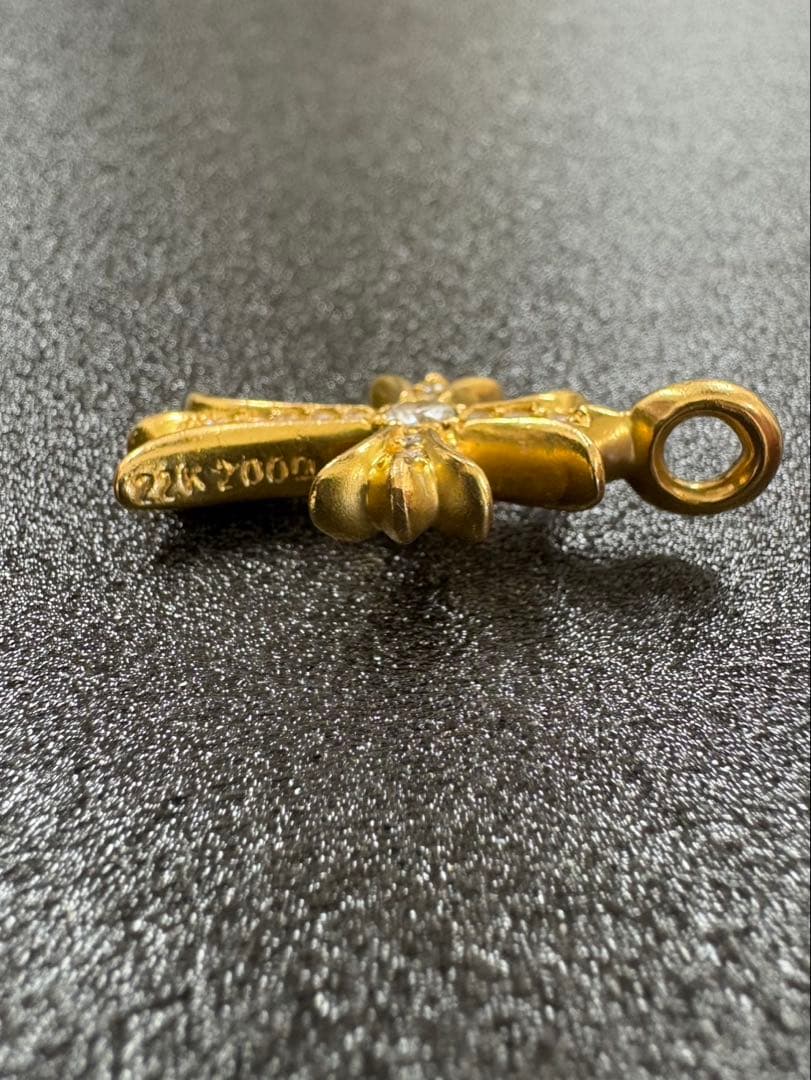 メル クロムハーツ 22k タイニーファットクロスパヴェダイヤ