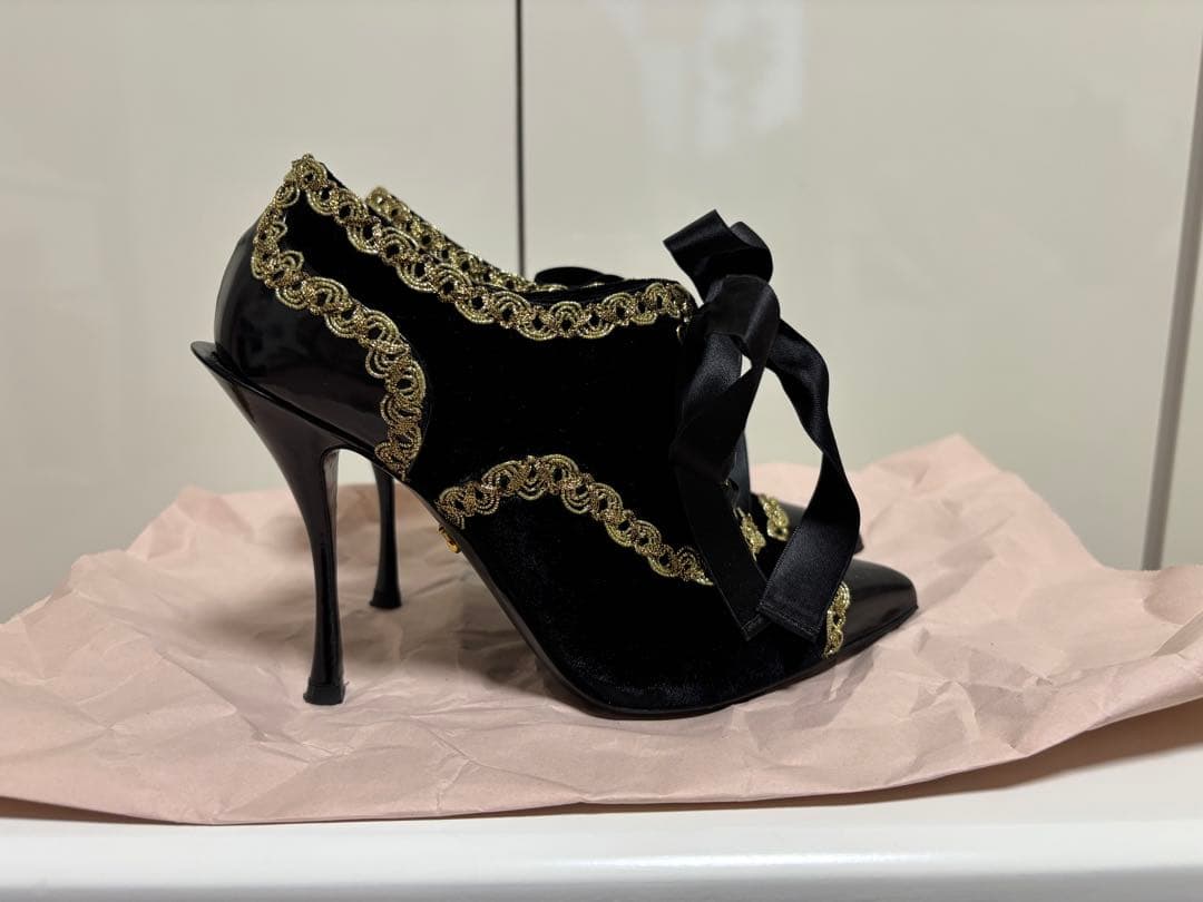 DOLCE&GABBANA ブーティ 箱付き
