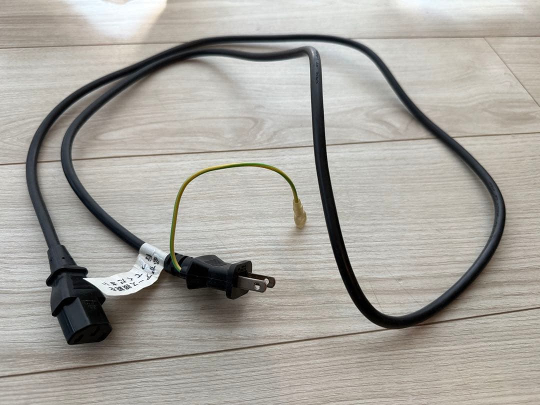 NEC 21.5インチスリムモニター 本体　LCD-E221N-C