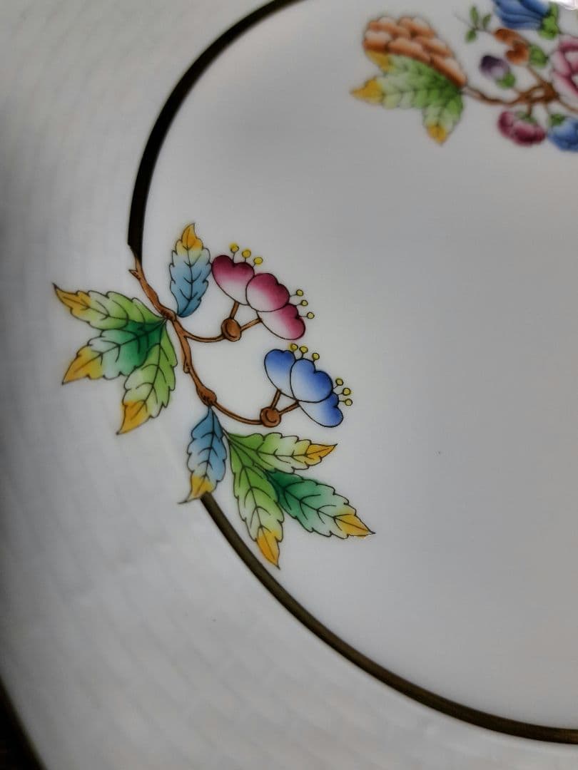 新品　Herend　ヴィクトリアゴールド　プレート