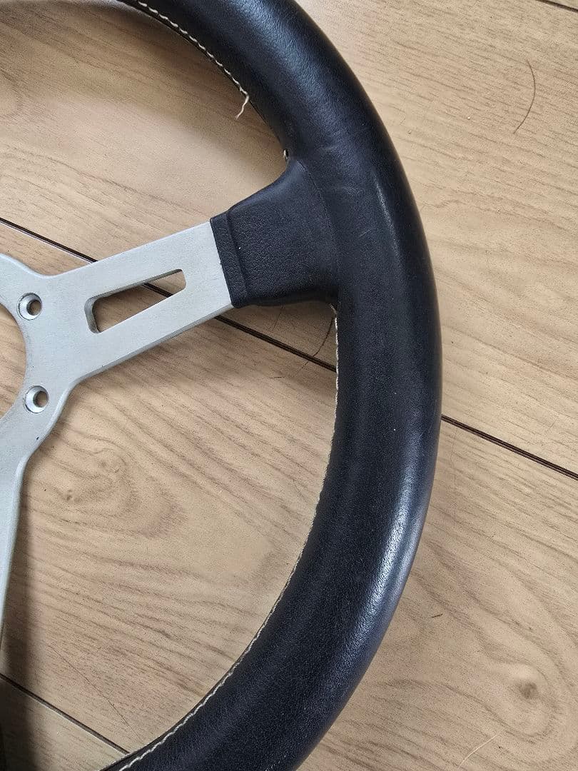 ABARTH 旧車ステアリング 本体　イタリア製