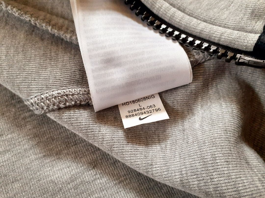 廃盤　NIKE　テックフリース　セットアップ　上下　グレー　L　国内正規品