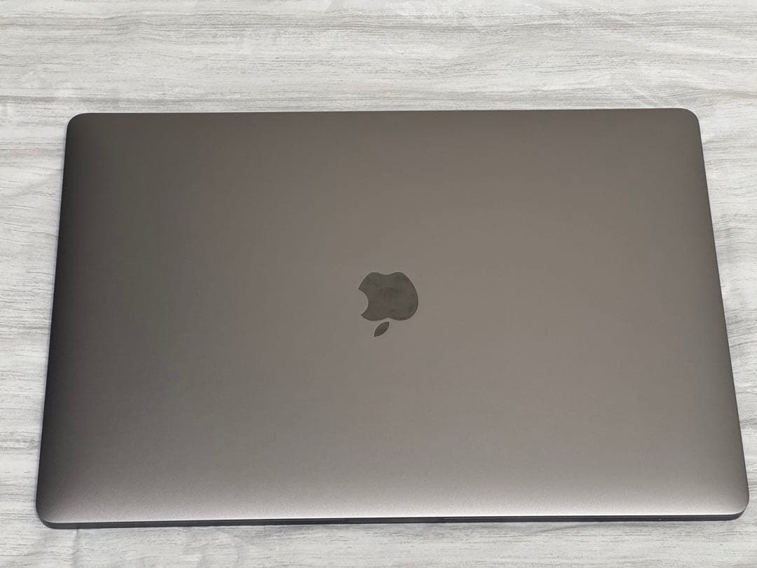 MacBook Pro 16インチ 2019 i9 16GB 1TB