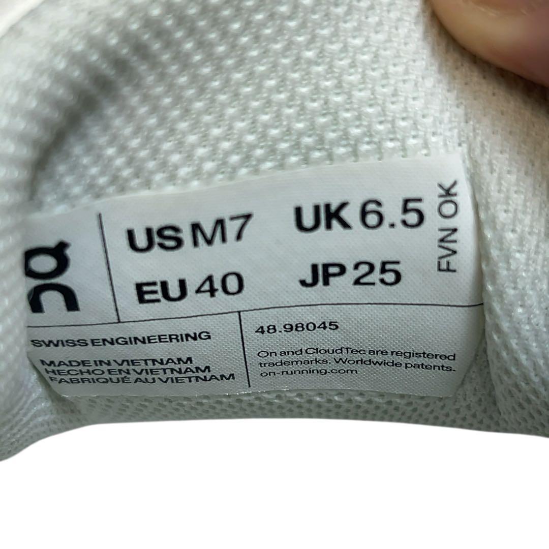 toru 完売On テニスシューズ　THE ROGER Pro 25