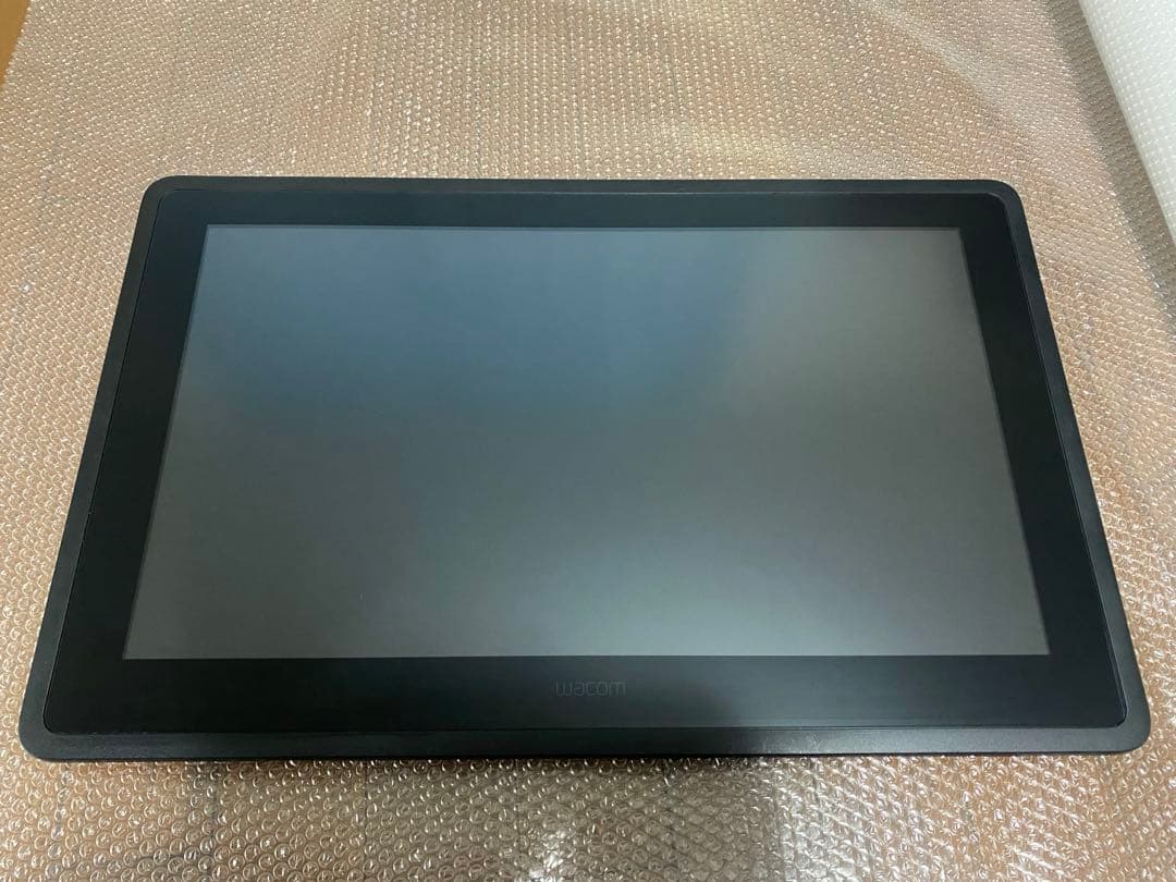 Cintiq 22液晶ペンタブレット(DTK-2260)
