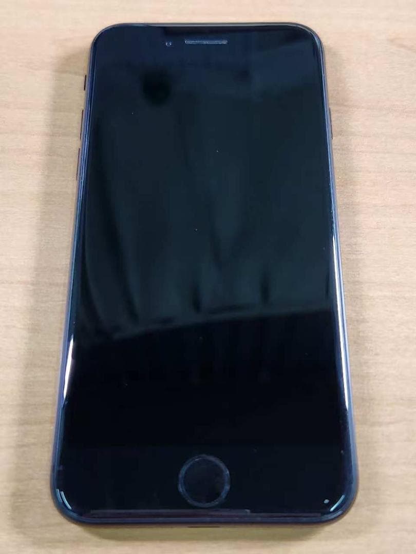 020500K iPhone SE A2296 第2世代 64GB