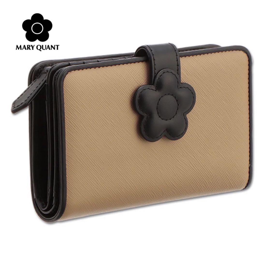 【未使用級】MARY QUANT 二つ折り財布デイジーパッチスナップ ベージュ