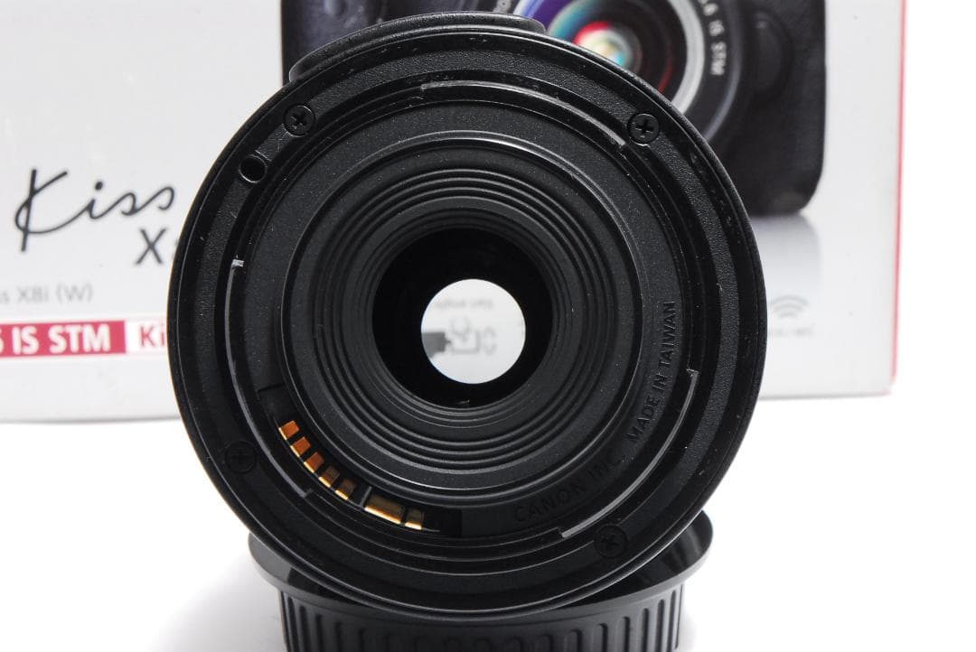 【美品】Canon EOS Kiss X8i レンズキット Wi-Fi搭載