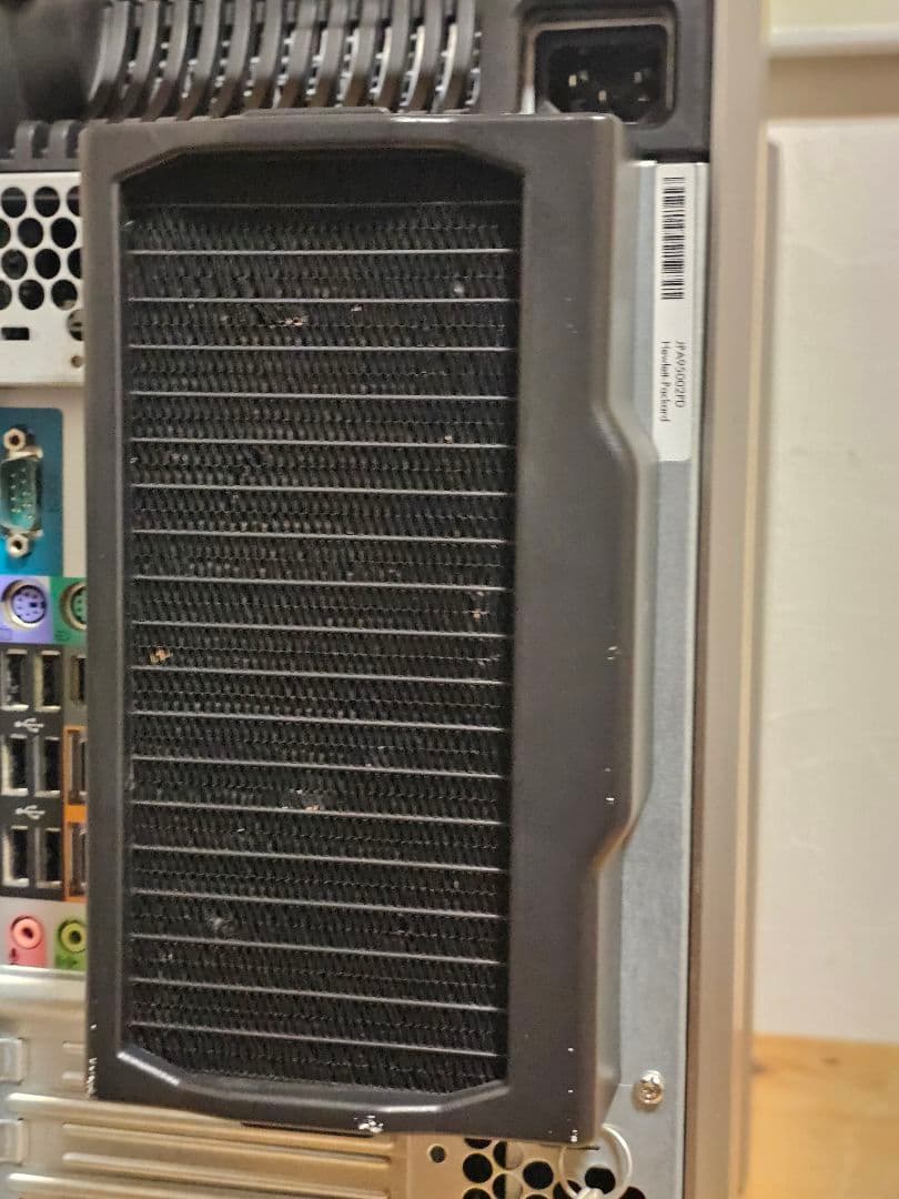 HP Z800 Workstation　Dual Xeon メモリ32GB 動作