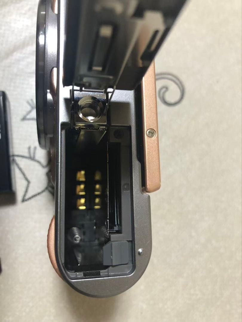 デジタルカメラ EX-ZR1700