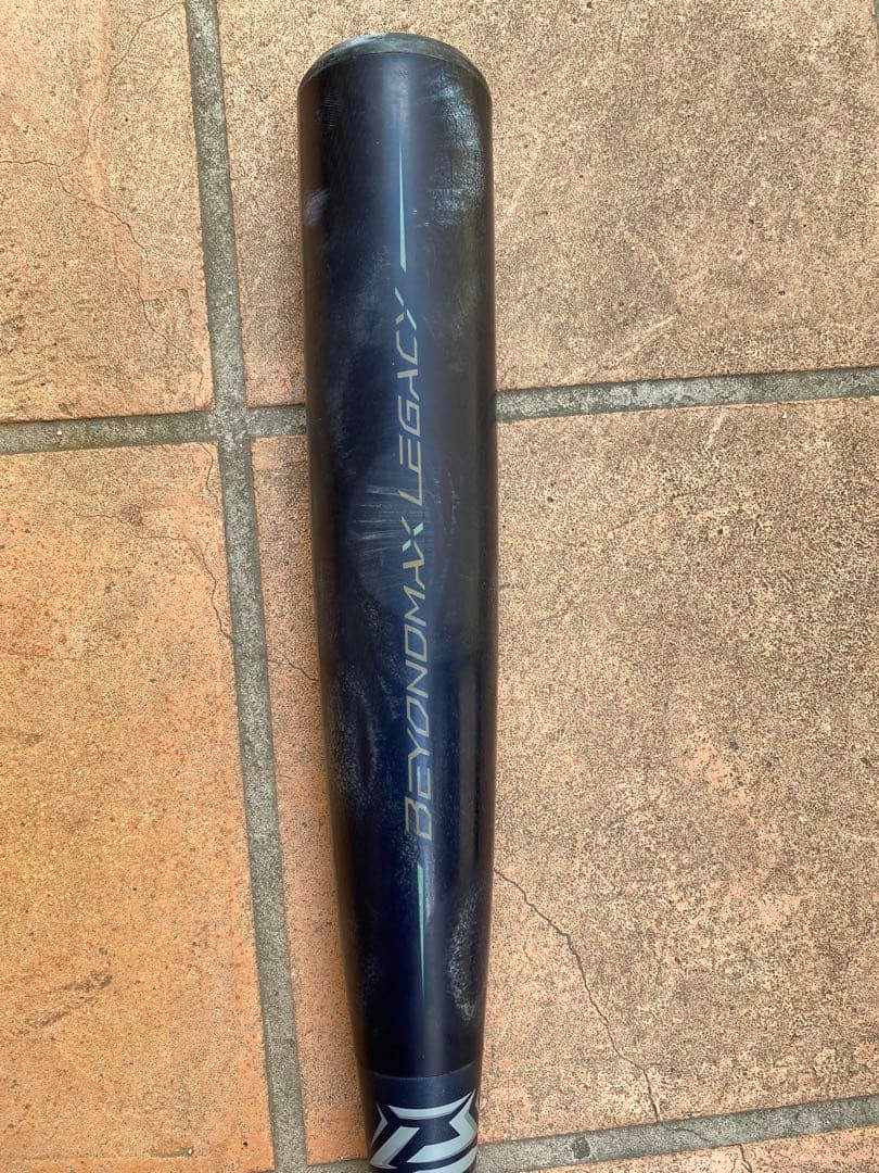 ミズノビヨンドマックスレガシーバット　84cm740gミドル