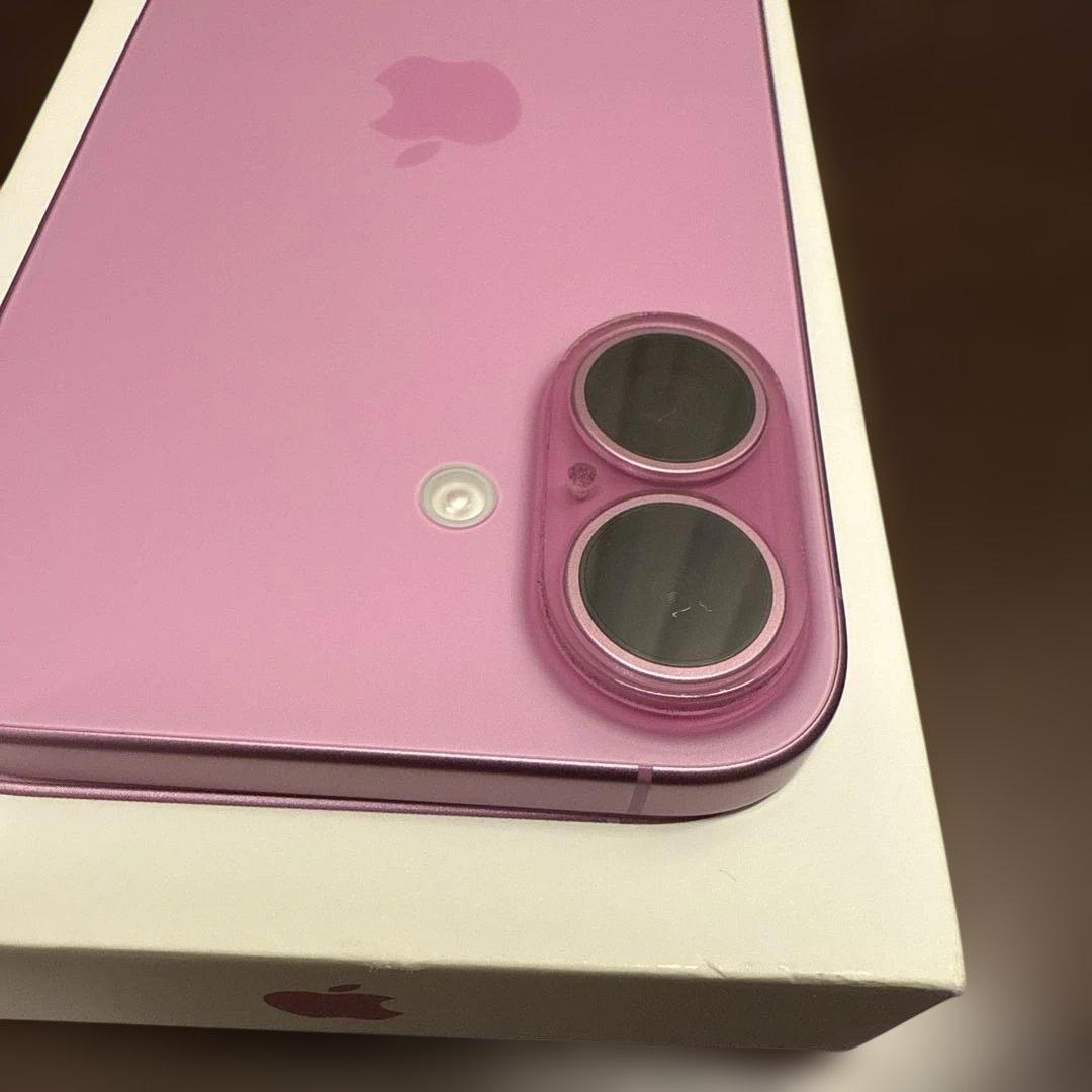 iPhone16 ピンク 本体 256G バッテリー最大容量98% 少し傷あり