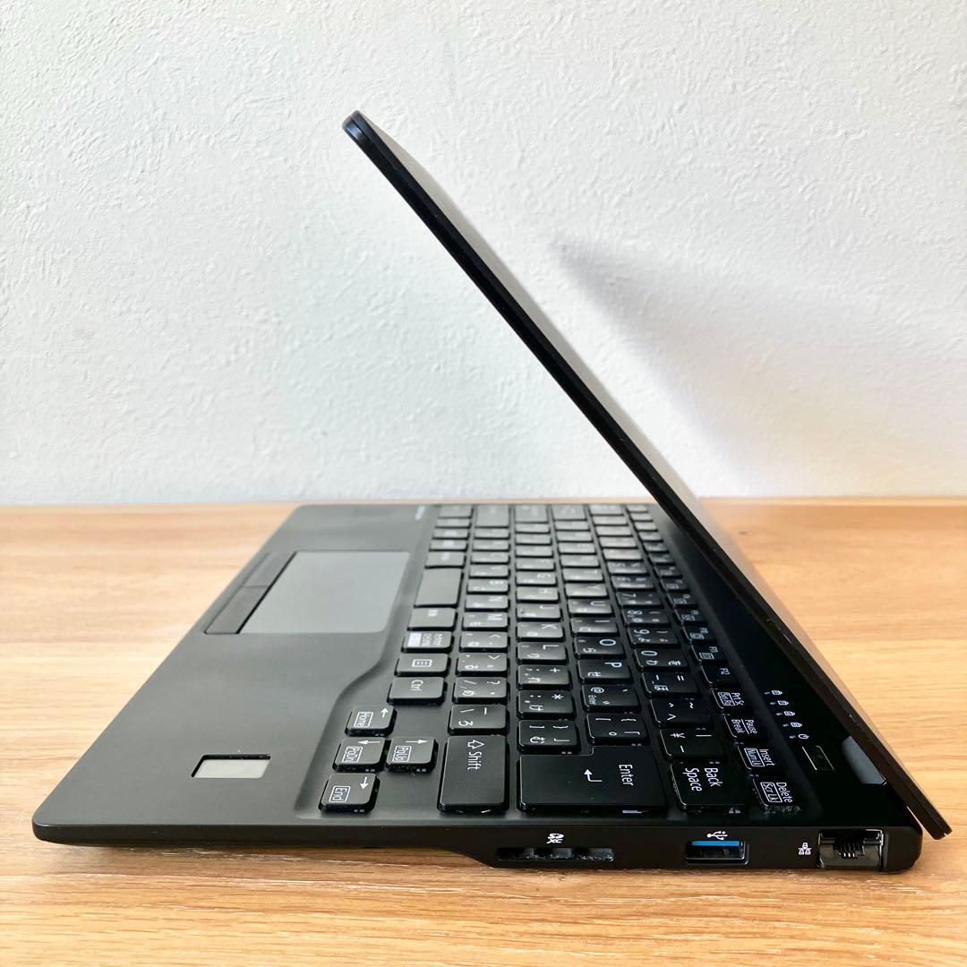 【格安】軽量/SSD/カメラ/オフィス付/Windows11/黒/ノートパソコン