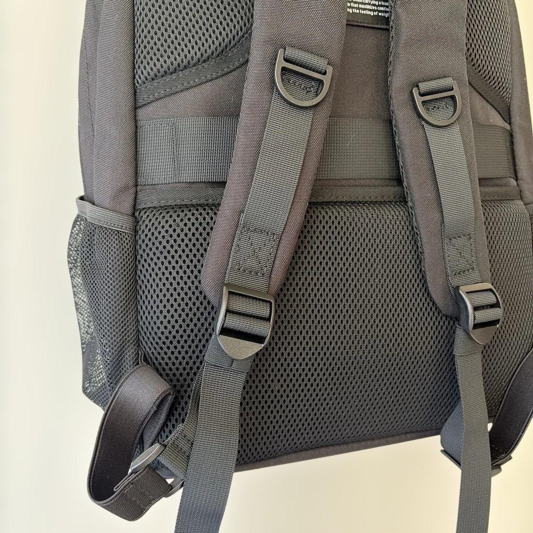 アフタヌーンティー リビング 無重力ファンクションリュック ブラック