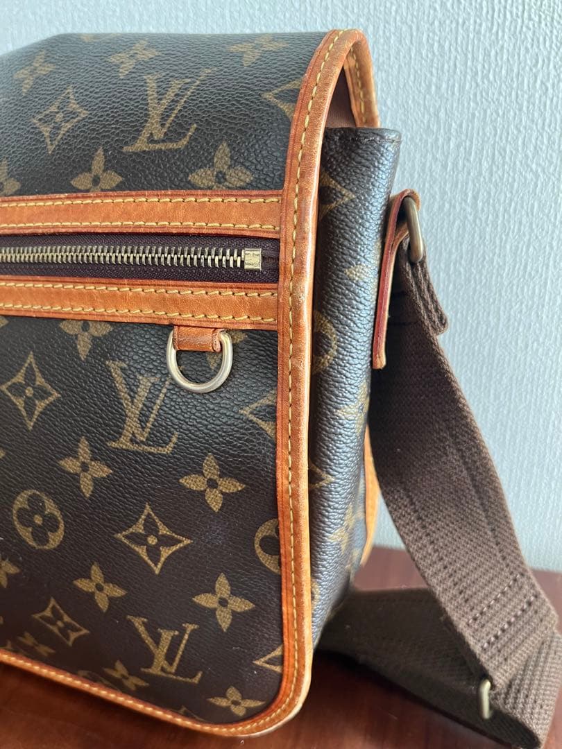 LOUIS VUITTON メッセンジャーボスフォールPM ショルダーバッグ