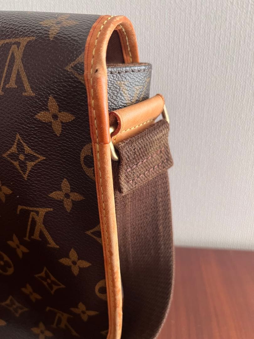 LOUIS VUITTON メッセンジャーボスフォールPM ショルダーバッグ