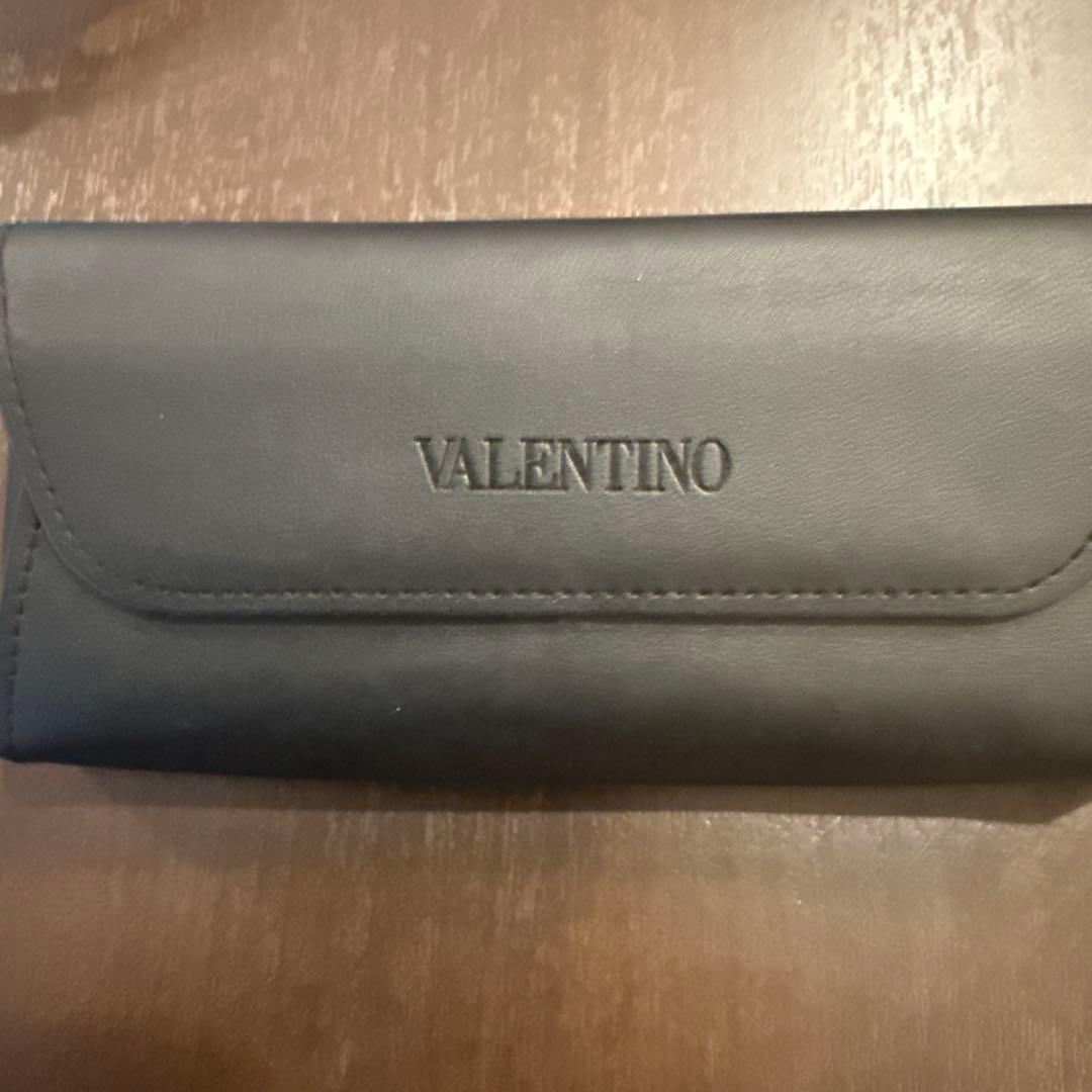 VALENTINO ヴェレンティノ　レディースサングラス