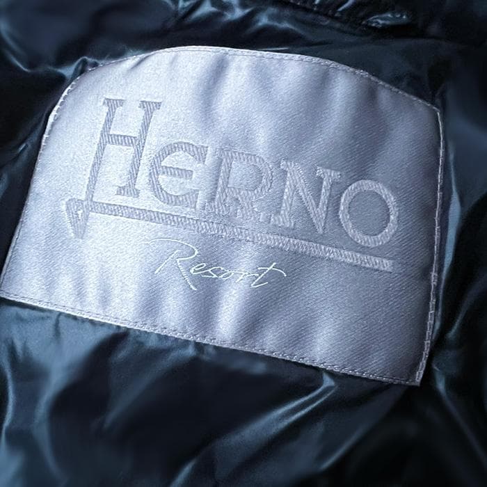R*i様 HERNO ヘルノのダウンコート　エコファー