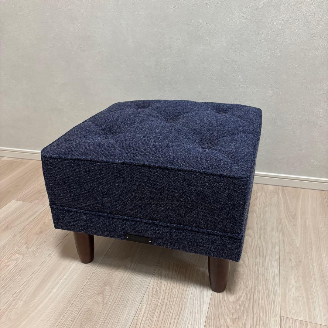 カリモク60 オットマン　タープブルー