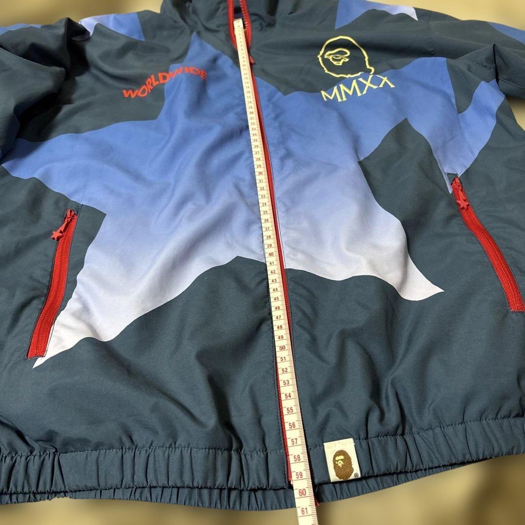 A BATHING APEナイロンジャケット