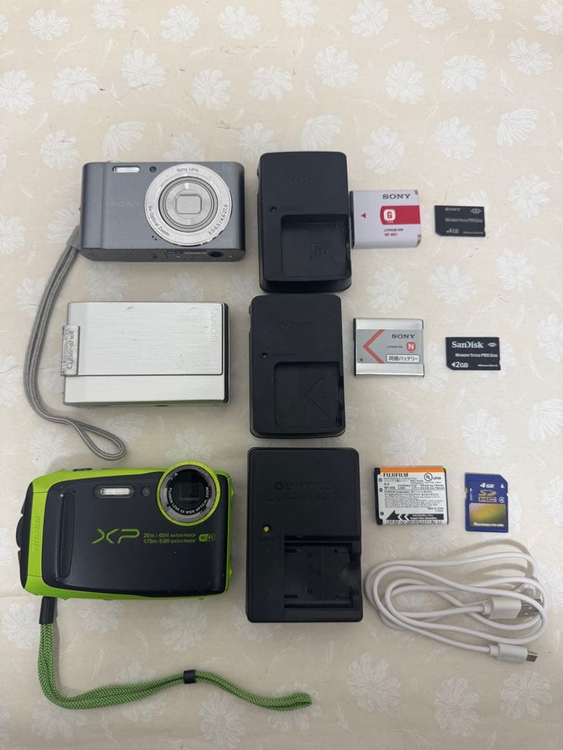 N*r様 デジカメ3台まとめ売り 動作確認