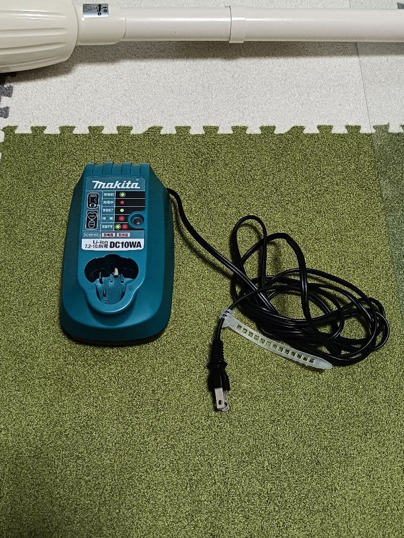 Makita スティッククリーナー CL100D 掃除機
