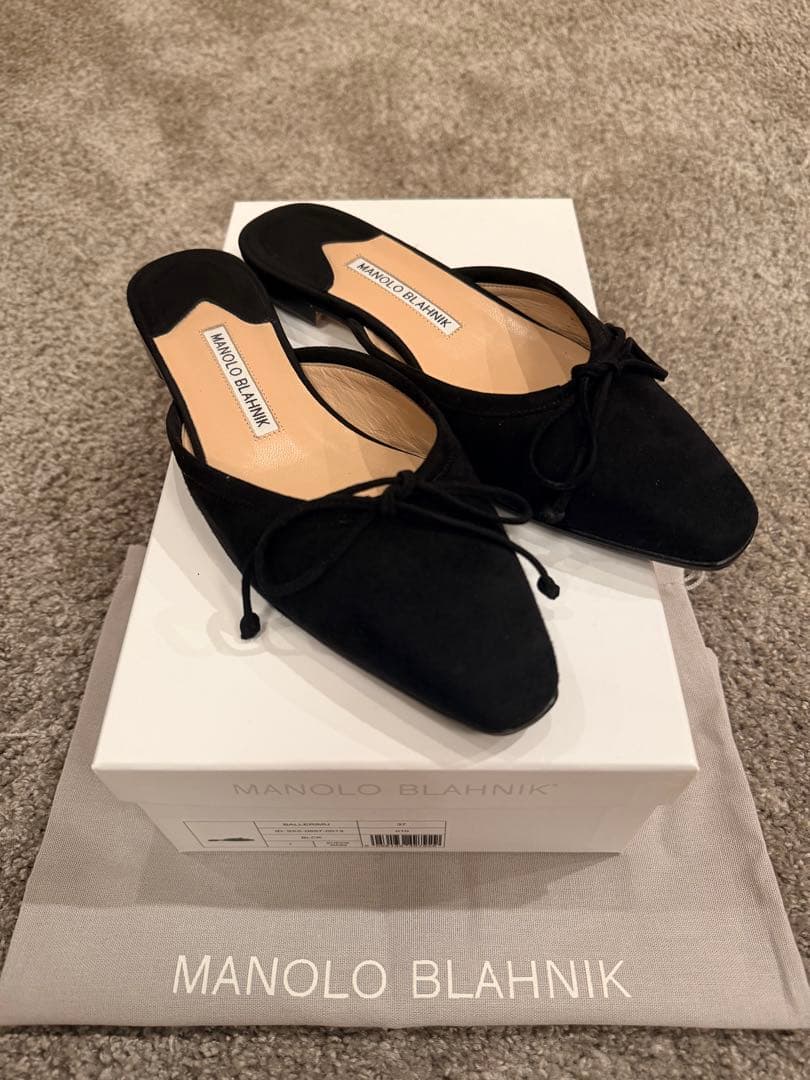 極美品 MANOLO BLAHNIKマノロブラニク 黒 ブラック ミュール 37