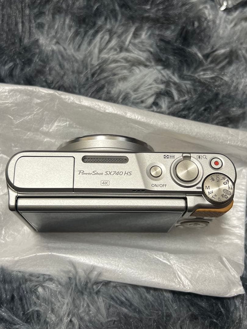 Canon PowerShot SX740 HS 本体シルバー　SDカード付き！