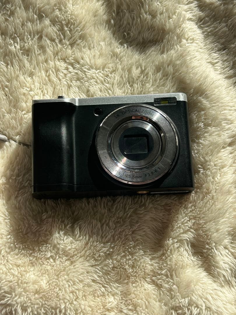 「Kenko KC-ZM08 コンパクトデジカメ 光学5倍ズーム／16MP」