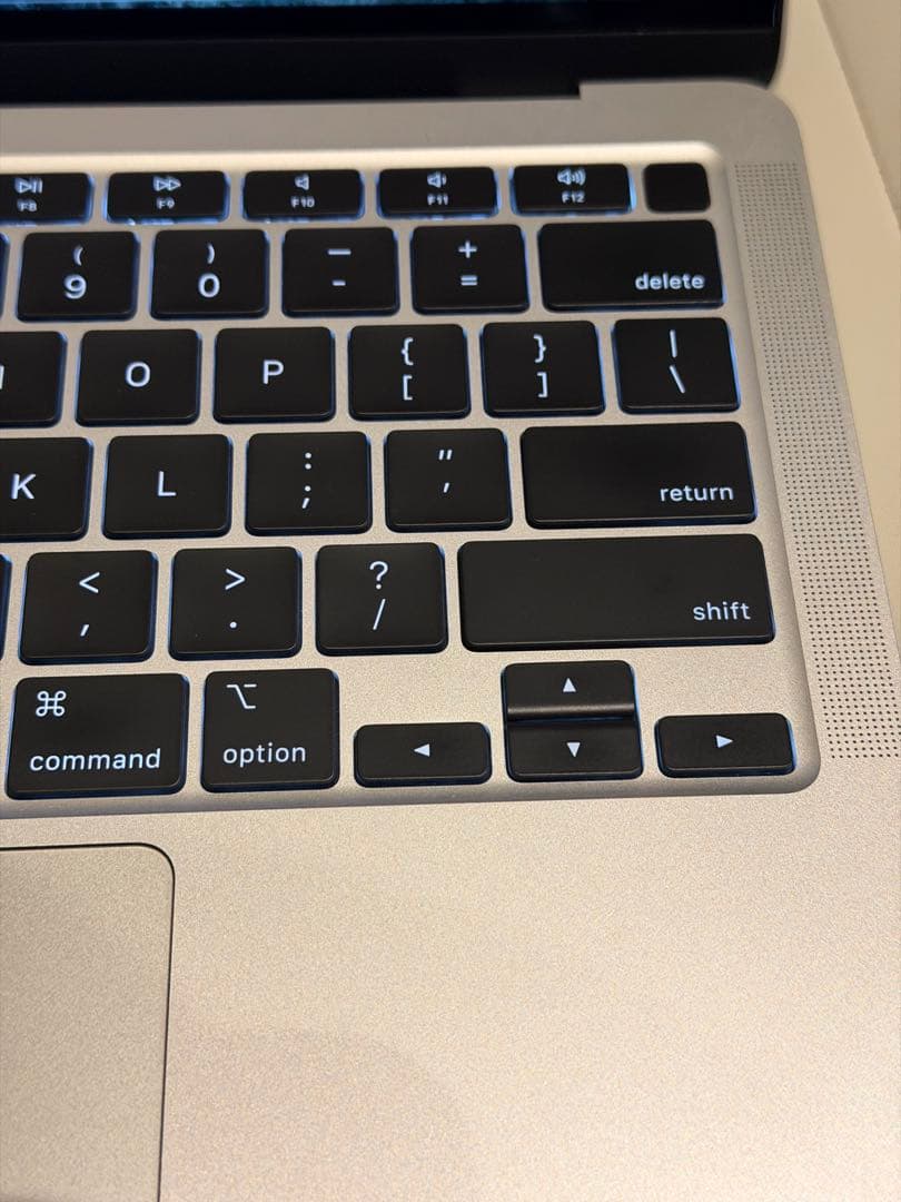 Apple MacBook Air (M1, 2020) シルバー US