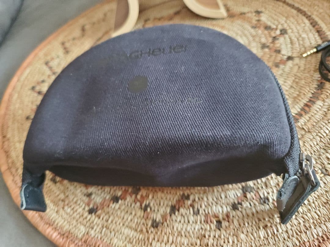 Master & Dynamic MW60 (TAG Heuerコラボ限定品)