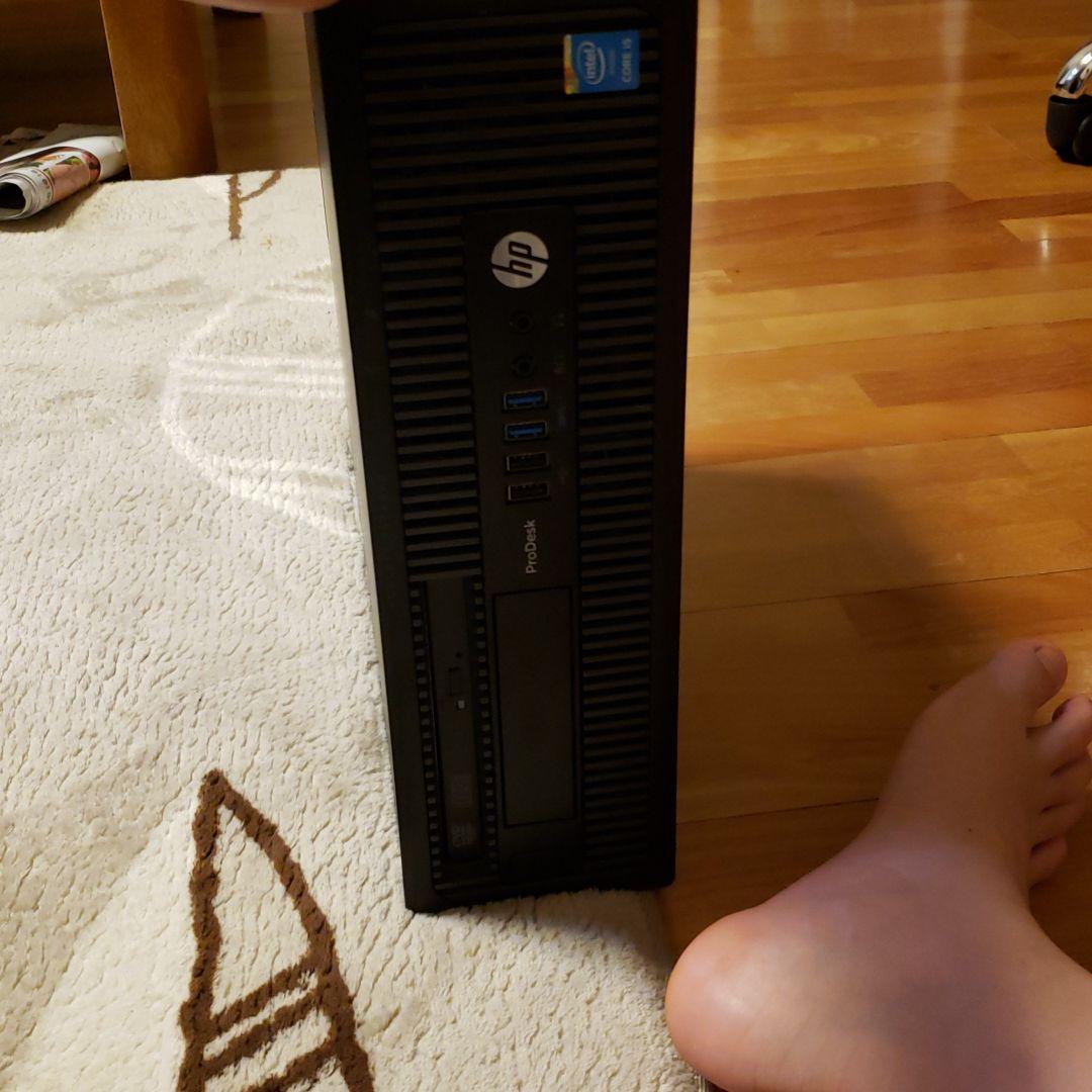 Hp製デスクトップPC第4世代corei3搭載  radeon7050搭載