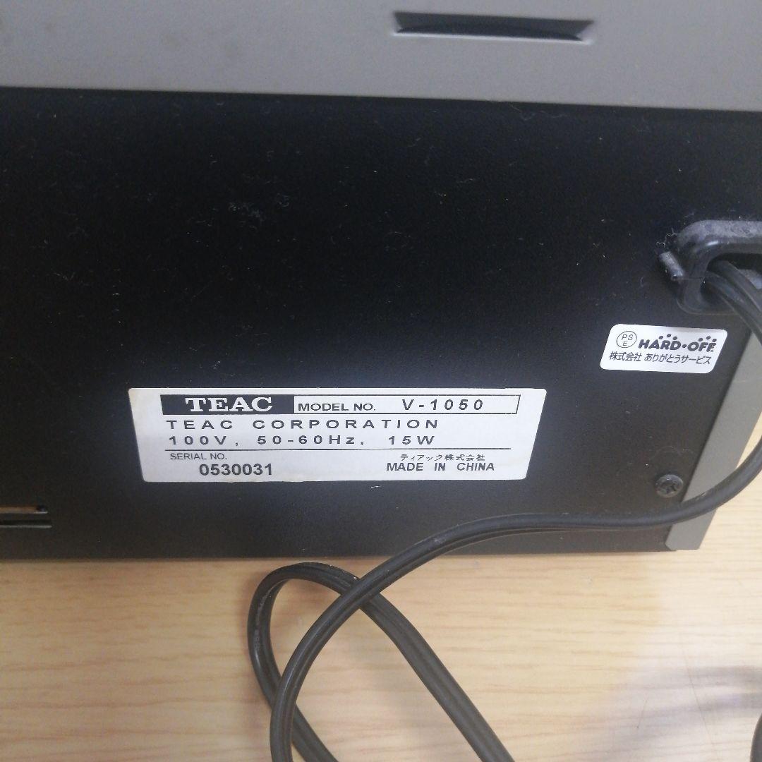 TEAC V-1050 カセットデッキ ティアック 動作確認 約4kg 本体のみ