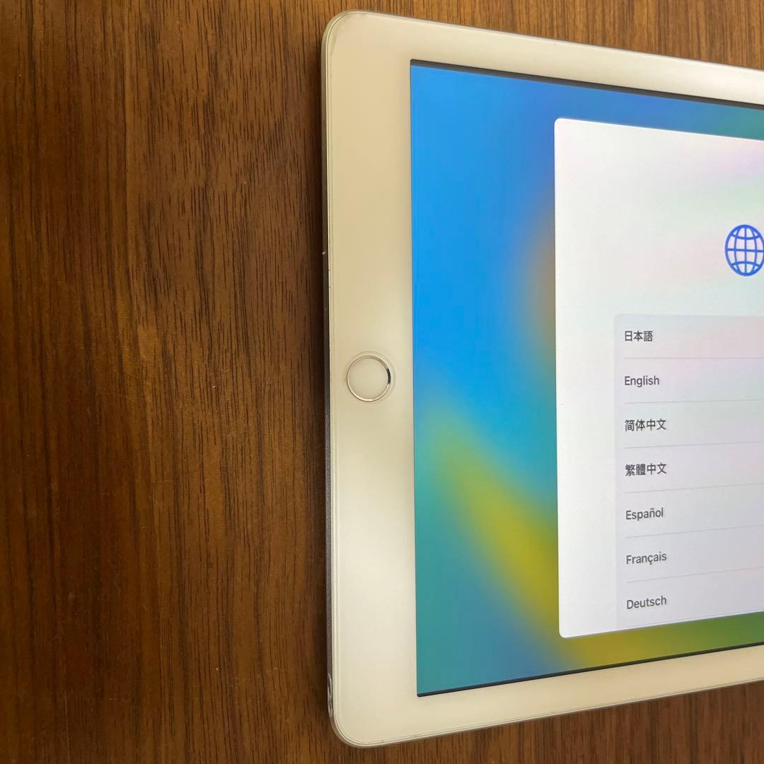 iPad 第5世代 Wi-Fiモデル　128GB