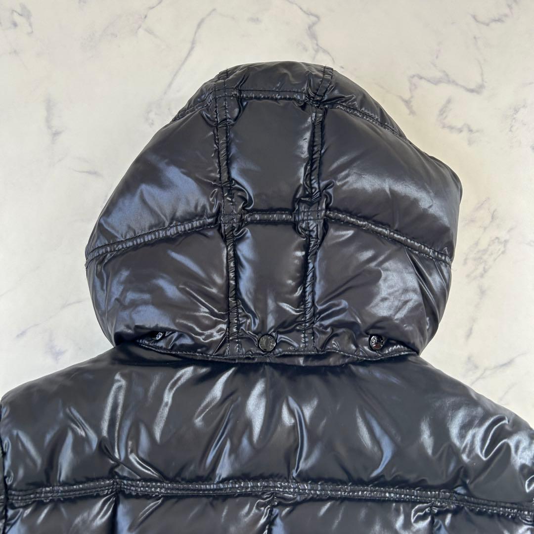 r 希少 モンクレール ダウンジャケット ワッペン ウエストシェイプ