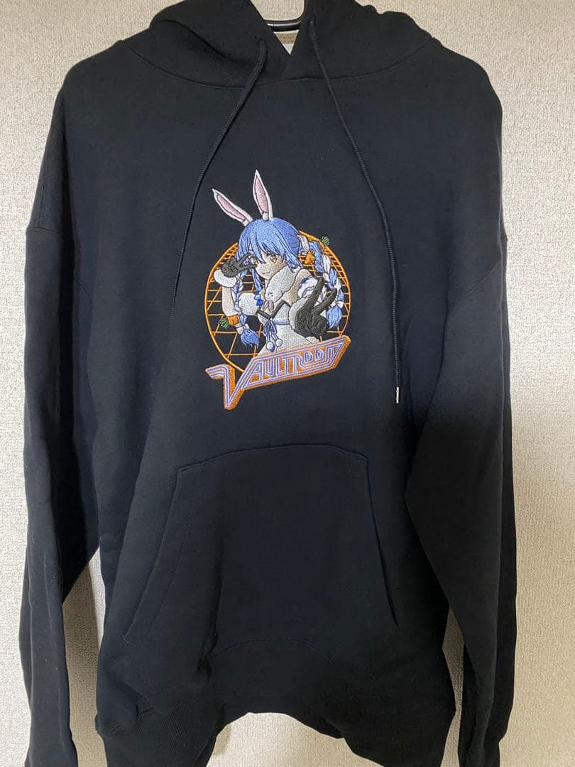 兎田ぺこら パーカー VAULTROOM Lサイズ