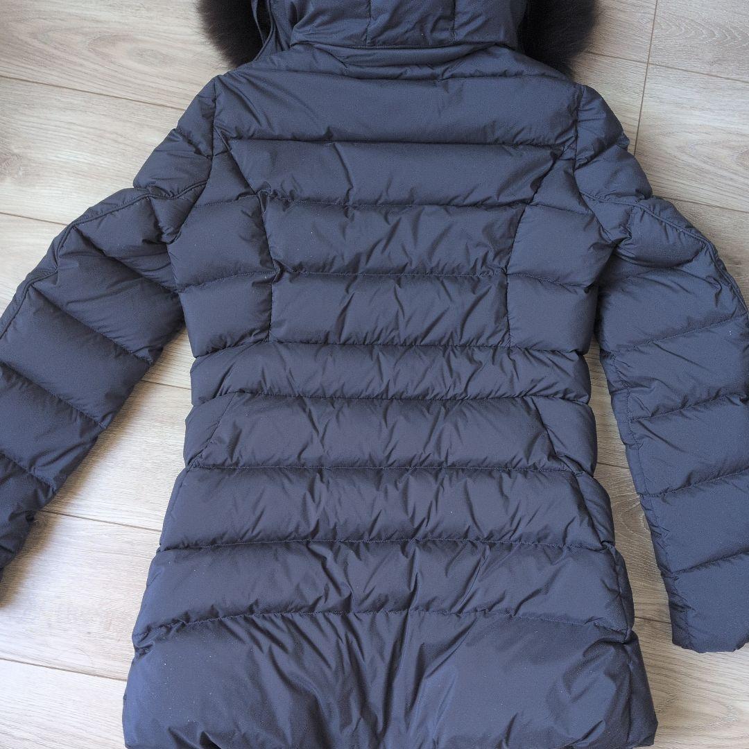 ち*ん様 TATRAS ネイビー ダウンジャケット ファー付き