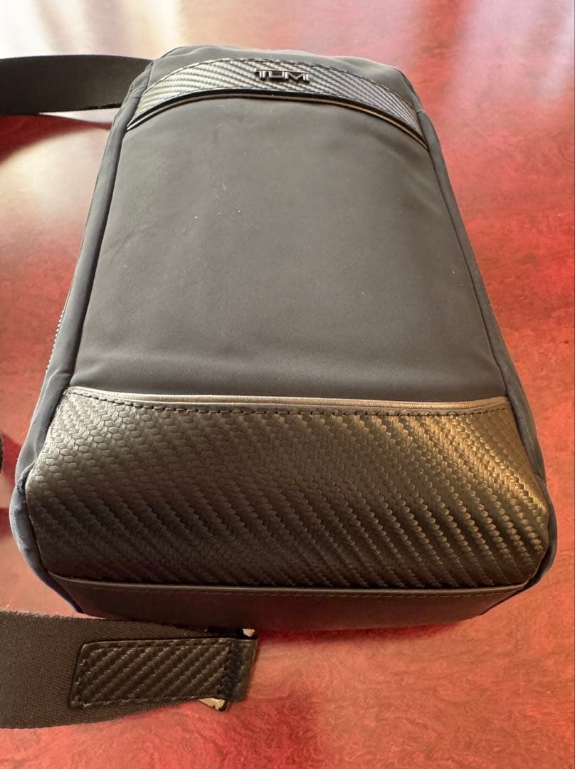 バッグ TUMI Ridgeview Sling Bag BLACK CARBON