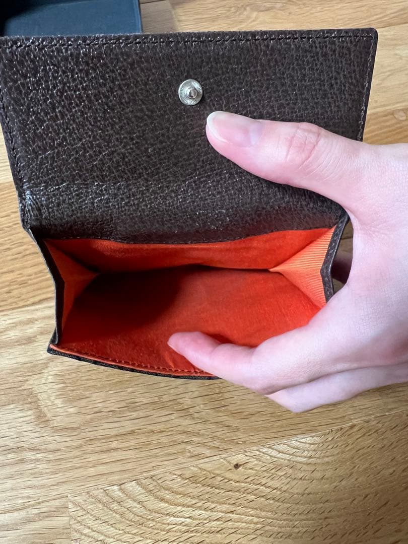 美品 BVLGARI ロゴマニア キャンバス×レザー 二つ折り 財布