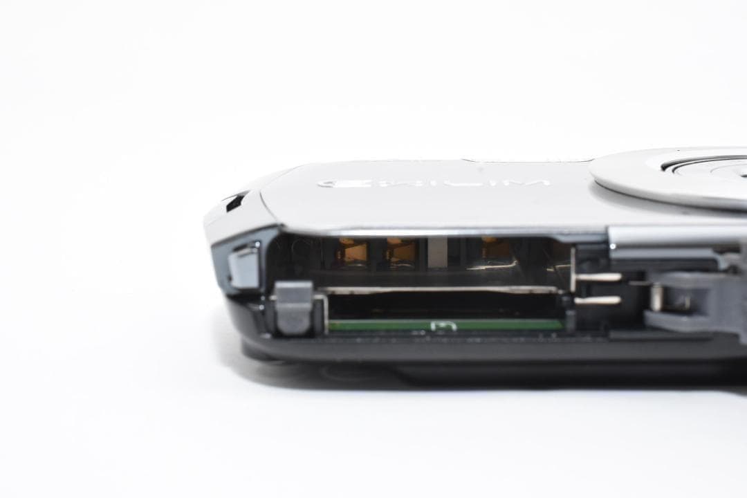 極美品 カシオ　CASIO EXILIM EX-Z1 シルバー ＃Ａ295