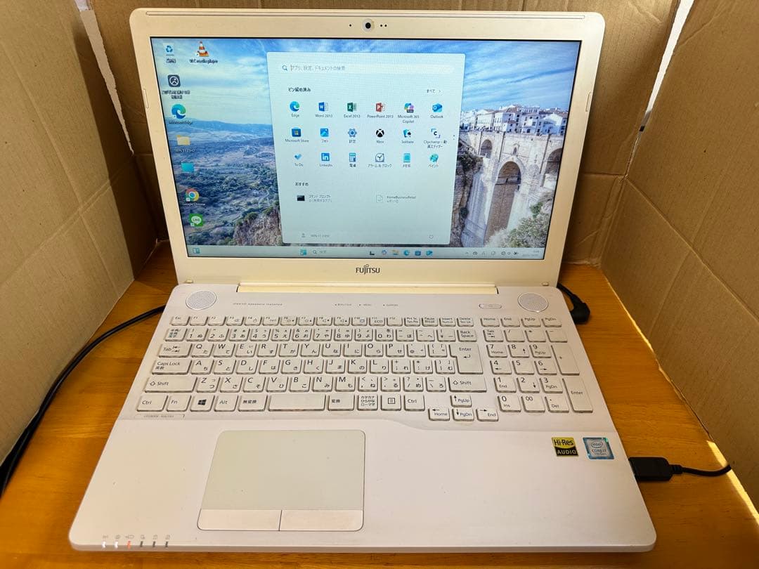 富士通　Lifebook AH47 i7-7世代 SSDWin11 Office