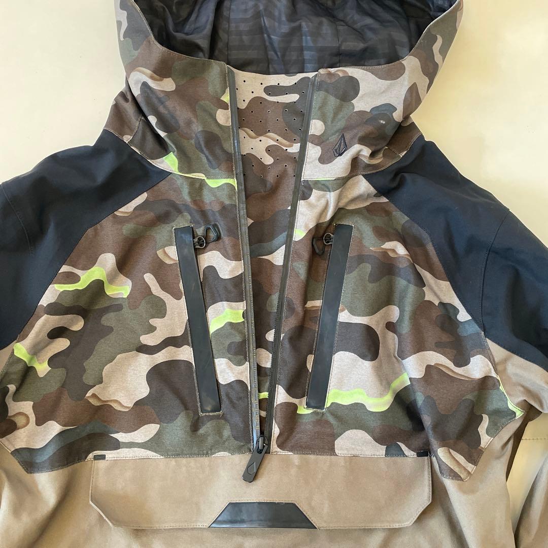 VOLCOM ボルコム　スノーボードウェア