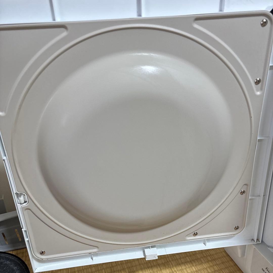 HITACHI 衣類乾燥機 6キロ2022年製　スタンド付き