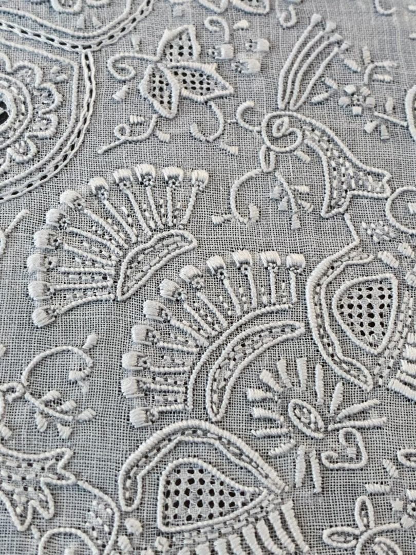 【お値下】未使用☆汕頭(スワトウ)手刺繍 鳳凰 ハンカチ 30cm