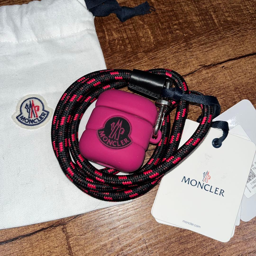 新品未使用　モンクレ　AirPods AirPods ケース